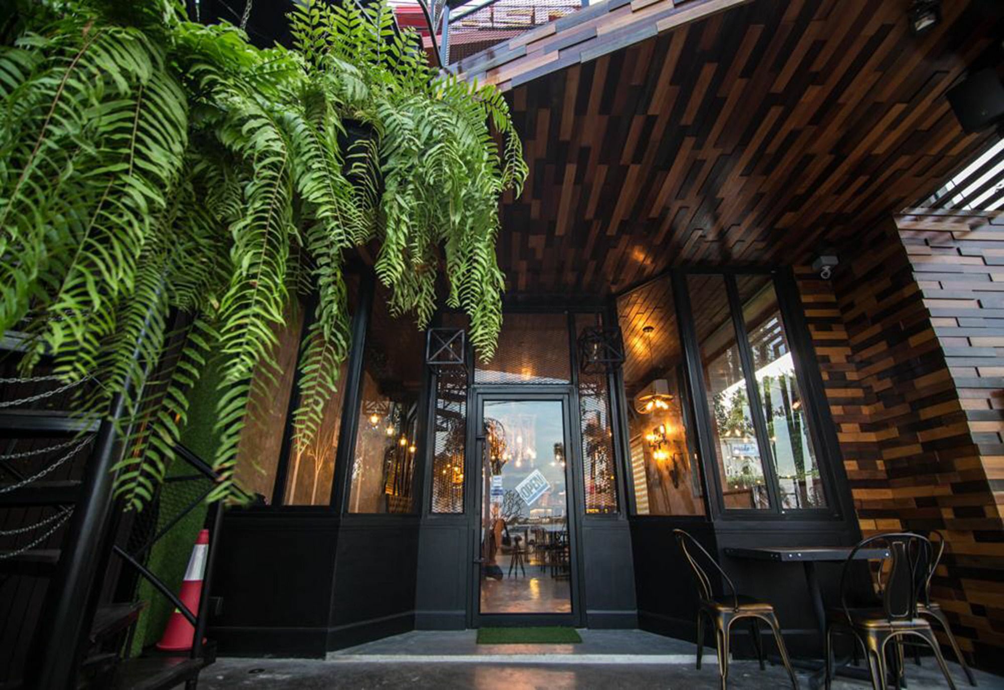 Bed Loft Cafe Otel Khon Kaen Dış mekan fotoğraf